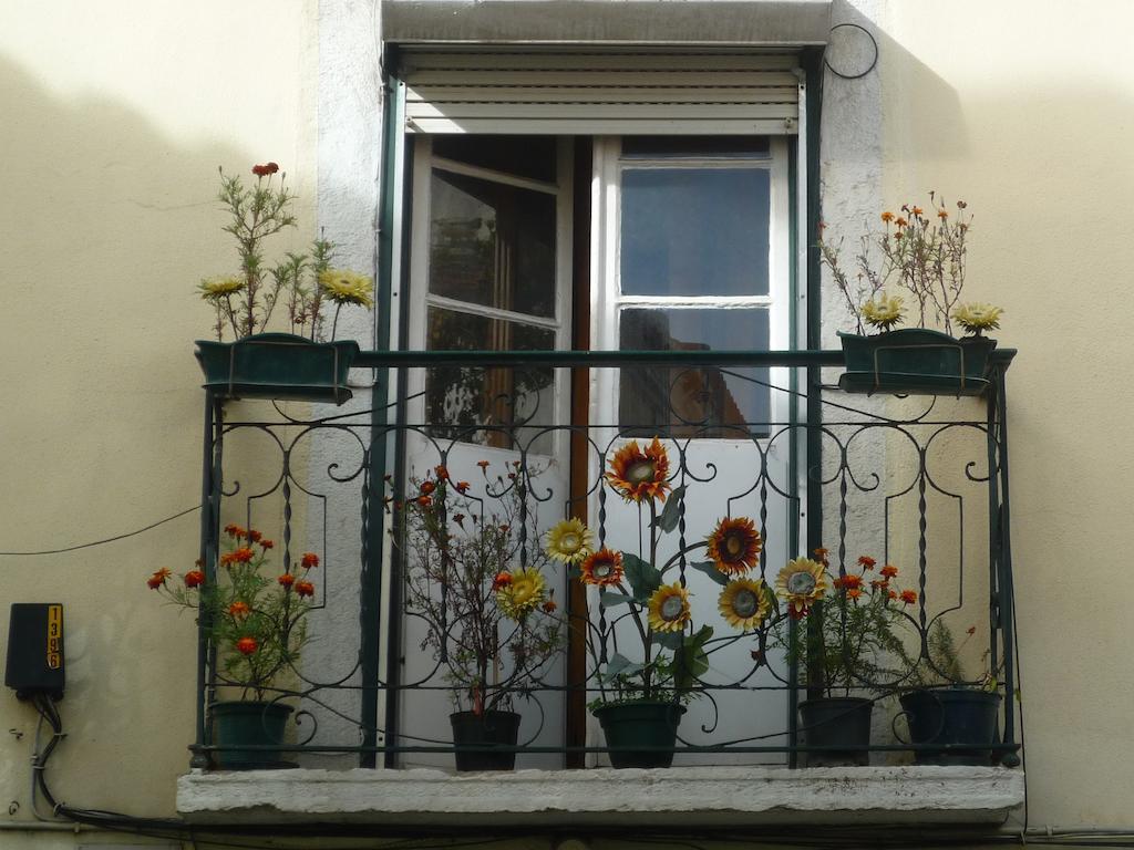 Casas Do Castelo Apartment Lisbon Exterior photo